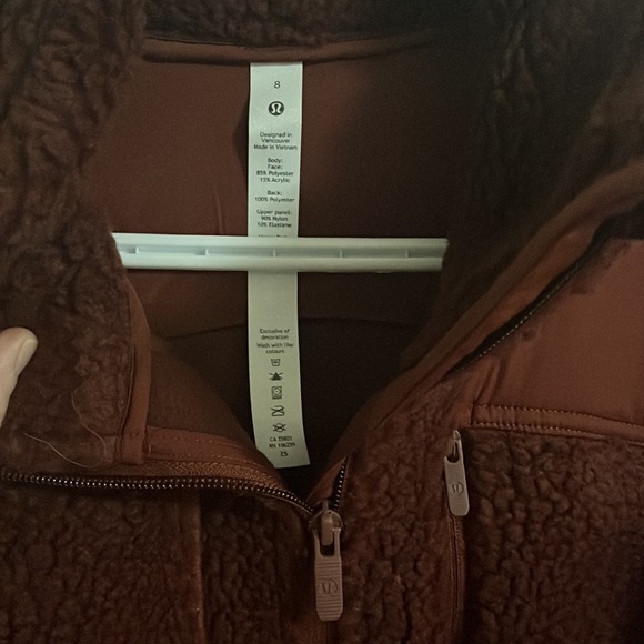 Lululemon Jacket - Picture 2 of 3